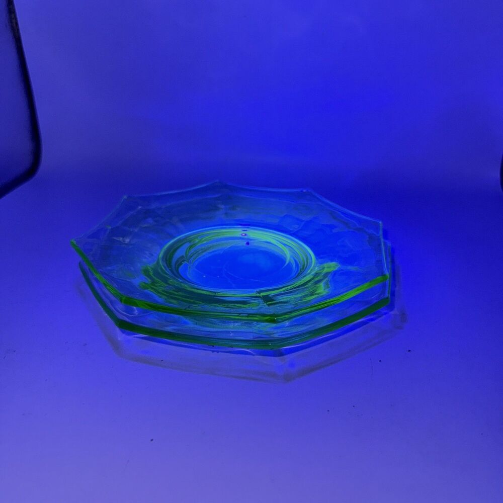 2 Octagon Depression Glass 5.5” Salad/Bread/Dessert Plates